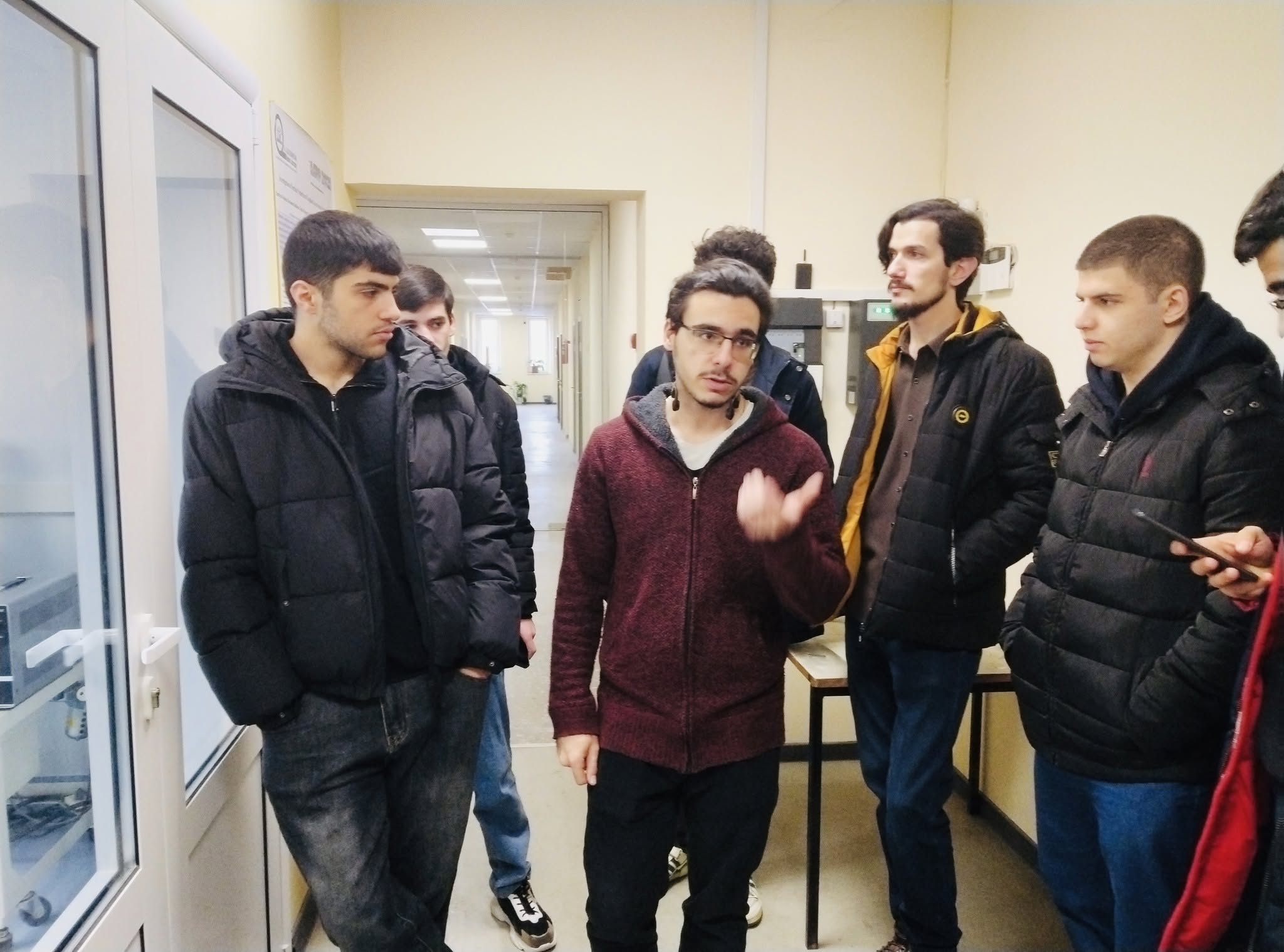 STEM գիտաճամբարի մասնակիցների այցը ԱԱԳԼ